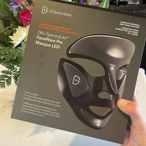 Dr. Dennis Gross Spectralite mask